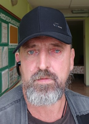 Дима из Донецка 18 лет
