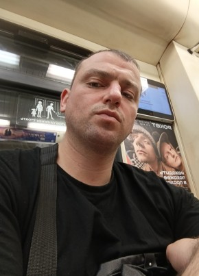 Денис из Москвы 32 года