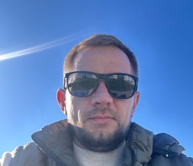 Aleksandr, 37, Groningen