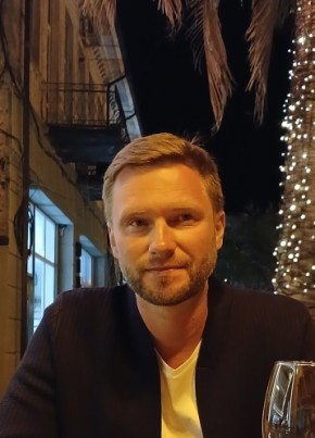 Евгений из Москвы 42 года