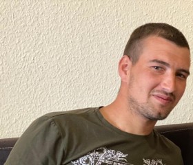 Андрей, 32 года, Екатеринбург