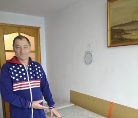 Василий, 68 лет, Warszawa