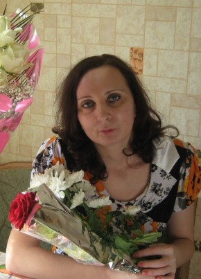 Ольга, 48, Россия, Гусев