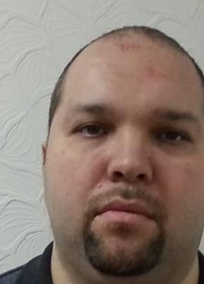 Виктор, 41, Россия, Усинск