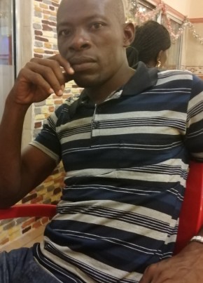 agbahoungbata, 44, République du Bénin, Cotonou