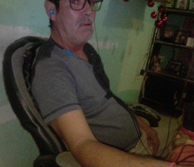 Victor, 65 лет, La Paz