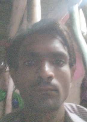 Kwh, 18, India, Akola