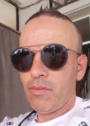 Hicham из الرباط 43 года