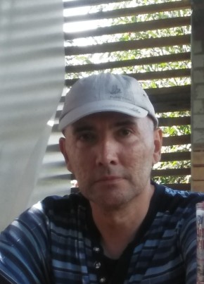 Олег, 46, Россия, Димитровград