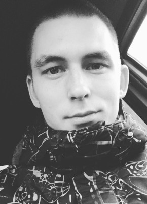 Роман, 26, Россия, Елабуга