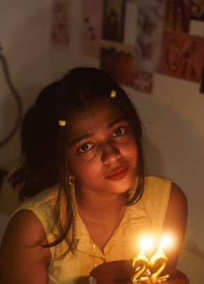 Santosh, 18, India, Delhi
