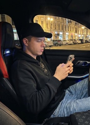 Глеб из Иркутска 21 год