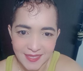 Isabel, 48, Bello
