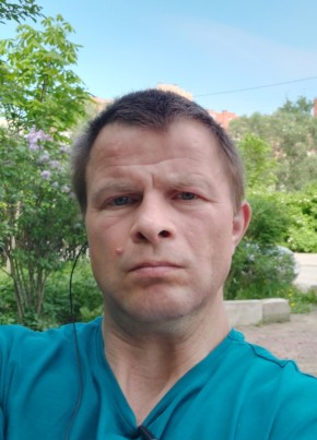 Сергей из Санкт-Петербурга 47 лет