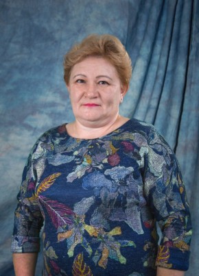 Елена, 53, Россия, Первоуральск
