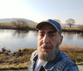 Amerrr, 45, Uslar
