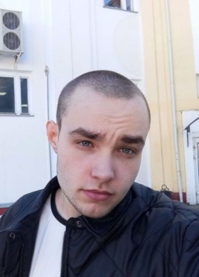Кирилл из Клинцы 18 лет