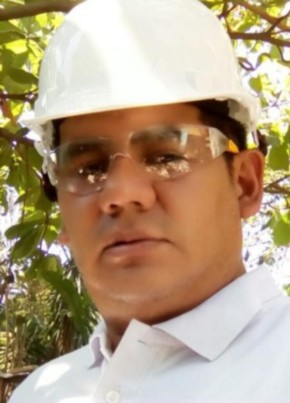 Francisco, 41, República de El Salvador, San Salvador