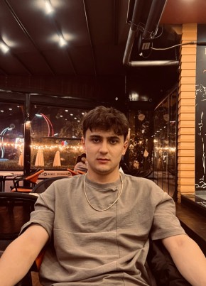 Emir, 22, Türkiye Cumhuriyeti, Ankara
