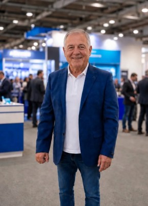 андрей из Подольска 60 лет