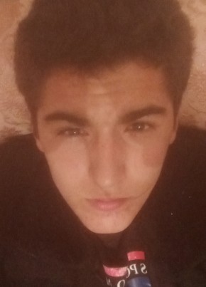 Ayxan из Yevlakh 18 лет