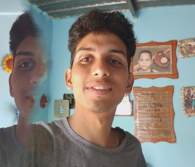 Tomas, 19, Carupano