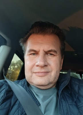 Юрий из Москвы 49 лет