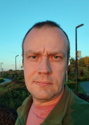 Дмитрий из Тольятти 44 года
