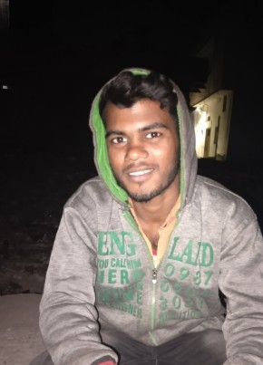 Raja, 19, India, Patna
