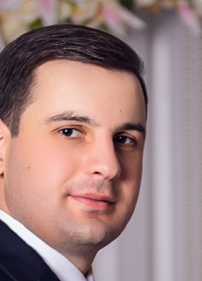 Gasan, 37, Turkmenistan, Mary