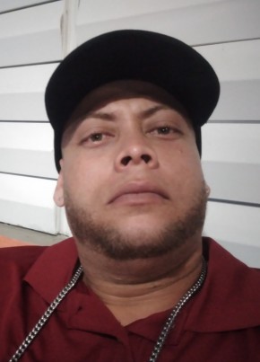 Elias, 38, Commonwealth of Puerto Rico, Bayamón