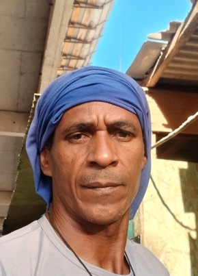 Adriano из Aracaju 43 года