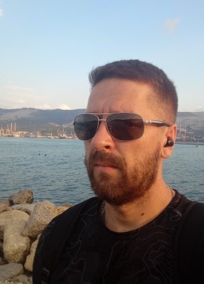 Denis, 37, Russia, Chekhov