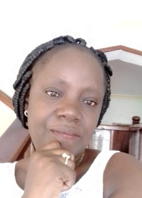 Brenda Oyungu, 43, Kenya, Mombasa