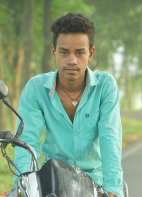 Munna kumar, 19, Federal Democratic Republic of Nepal, Birgunj