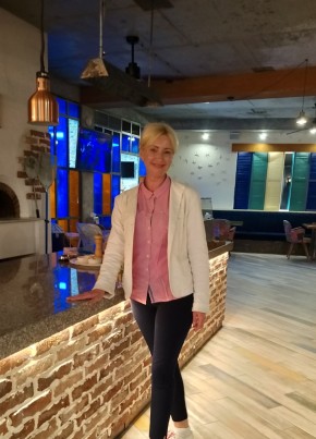 Ольга, 42, Россия, Ялта