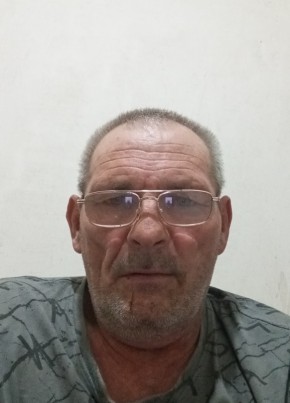 Александр из Пятигорска 55 лет
