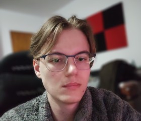 Valentin, 24, Montreal