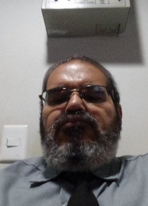 Gil, 59, República Federativa do Brasil, Belo Horizonte