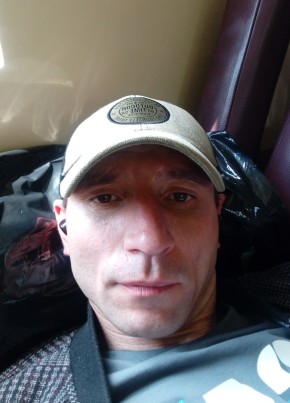 Sergey, 39, Russia, Kazan