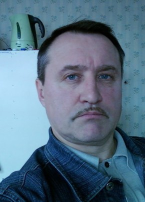 Александр, 62, Россия, Железногорск (Красноярский край)