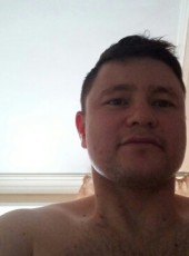 IGOR' KhALILOV, 35, Russia, Almetevsk