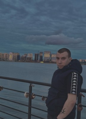 Федор Иванов из Великого Новгорода 21 год
