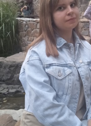 Аня, 21, Россия, Шахты