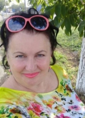 Татьяна, 63, Россия, Краснодар
