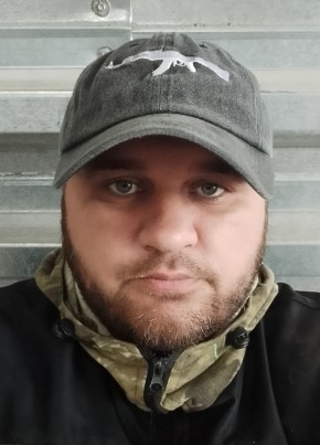 Александр из Славянки 33 года