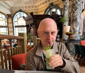 Mark, 47, Manchester