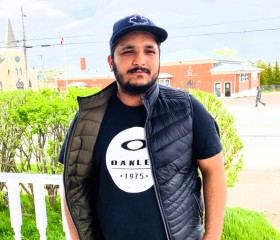 Manny, 31, Sydney