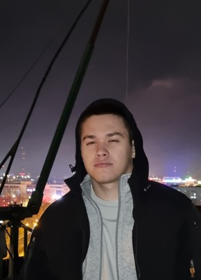 Кирилл, 22, Россия, Нижневартовск