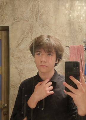 Дмитрий из Казани 18 лет